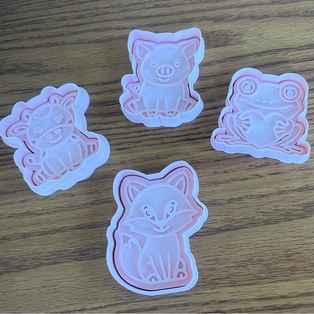 Farm Animals 2 piece Shaped Cookie Cutters! Set of 4!